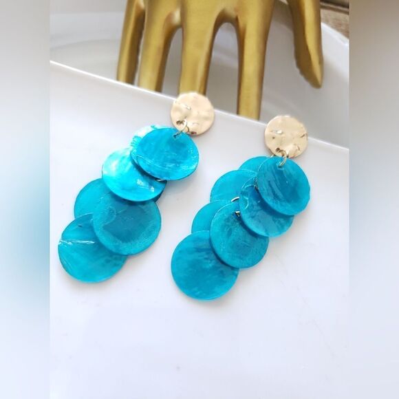New! Zara Natural Shell Earrings - Picture 9 of 10